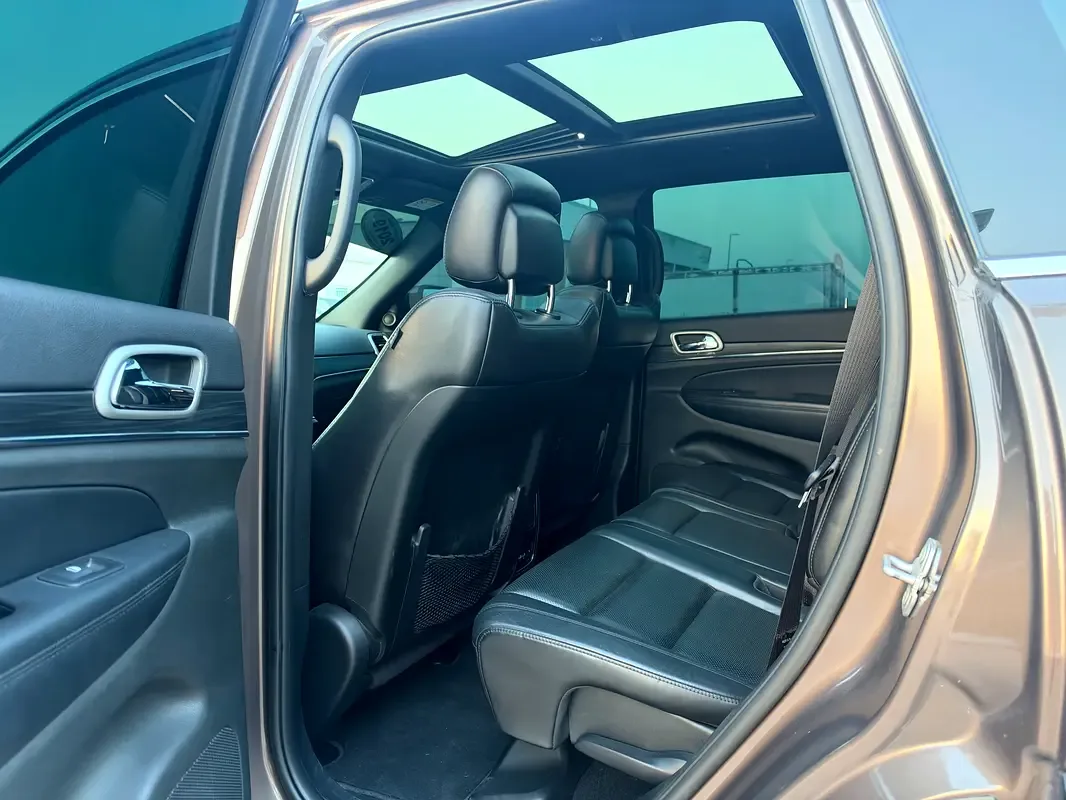 Jeep Grand Cherokee 3.0 AT AWD (238 hp) - 11