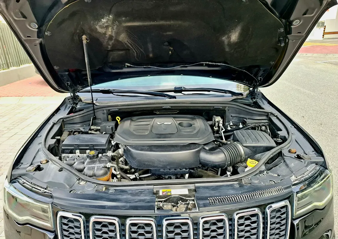 Jeep Grand Cherokee 3.0 AT AWD (238 حصان) - 14