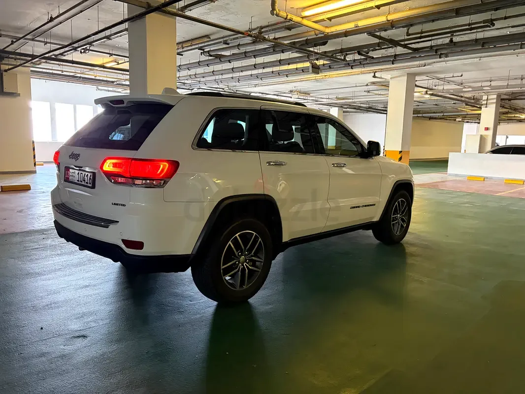 Jeep Grand Cherokee 3.0 AT AWD (238 hp) - 2