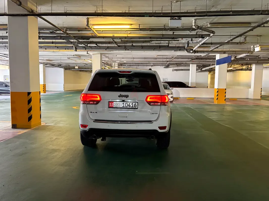 Jeep Grand Cherokee 3.0 AT AWD (238 hp) - 6