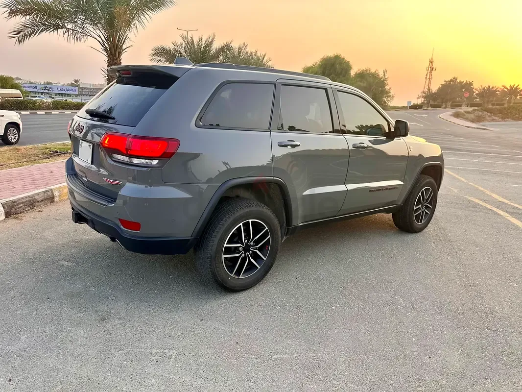 Jeep Grand Cherokee 3.6 AT (297 hp)