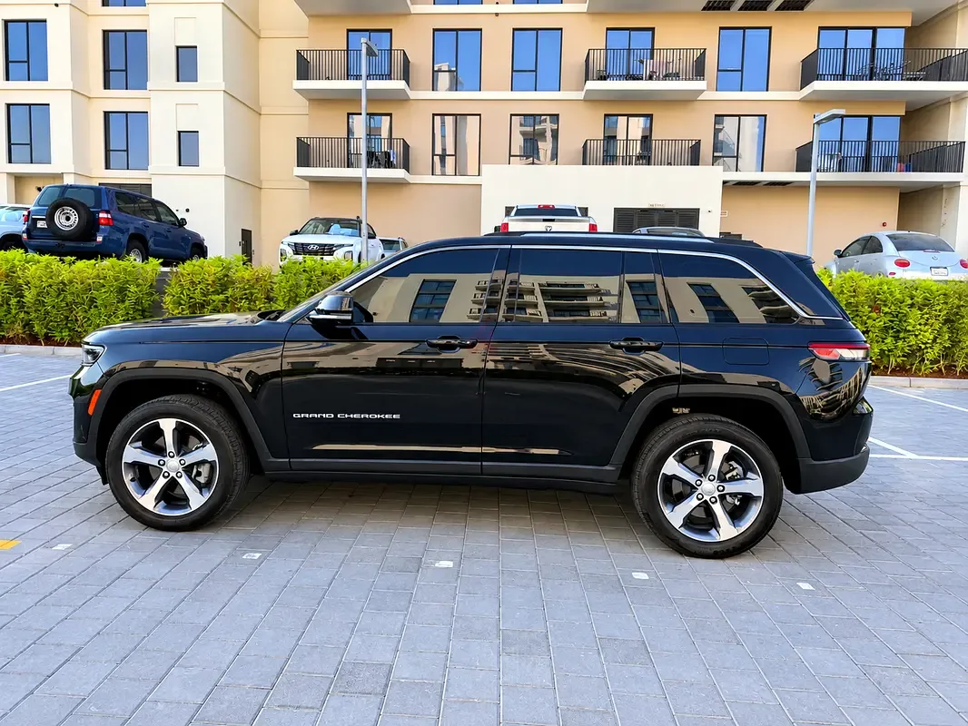 Jeep Grand Cherokee 3.6 AT (297 hp) - 2