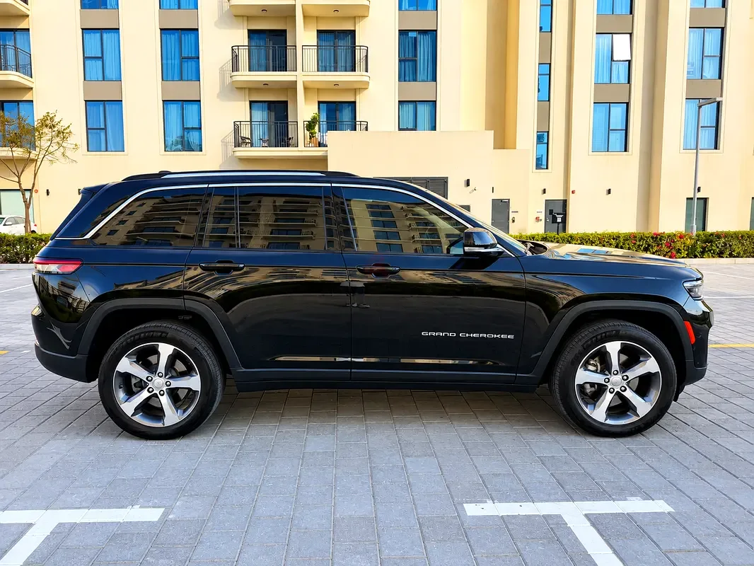 Jeep Grand Cherokee 3.6 AT (297 hp) - 3