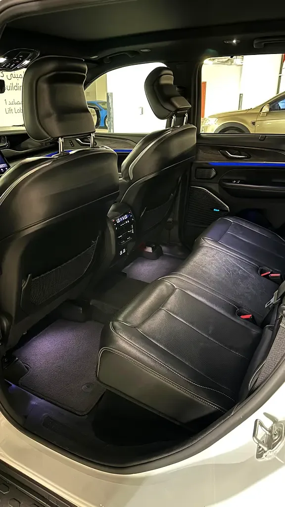 Jeep Grand Cherokee 3.6 AT (297 حصان) - 4