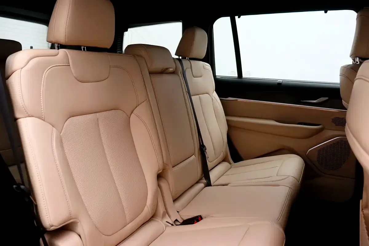 Jeep Grand Cherokee 3.6 AT (297 حصان) - 11