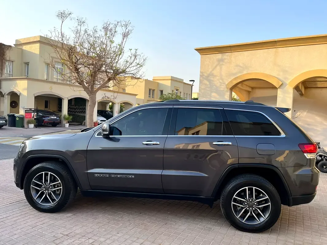 Jeep Grand Cherokee 3.6 AT (297 حصان) - 13