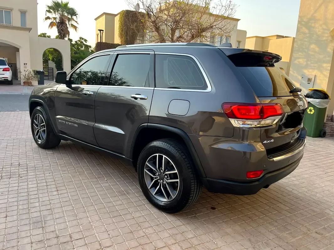 Jeep Grand Cherokee 3.6 AT (297 حصان) - 12