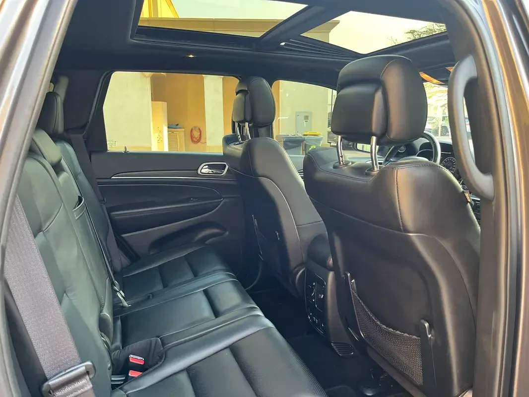 Jeep Grand Cherokee 3.6 AT (297 حصان) - 17