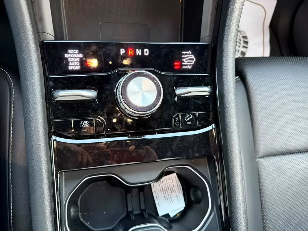 Jeep Grand Cherokee 3.6 AT (297 hp) - 9