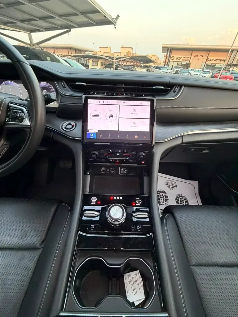 Jeep Grand Cherokee 3.6 AT (297 hp) - 13