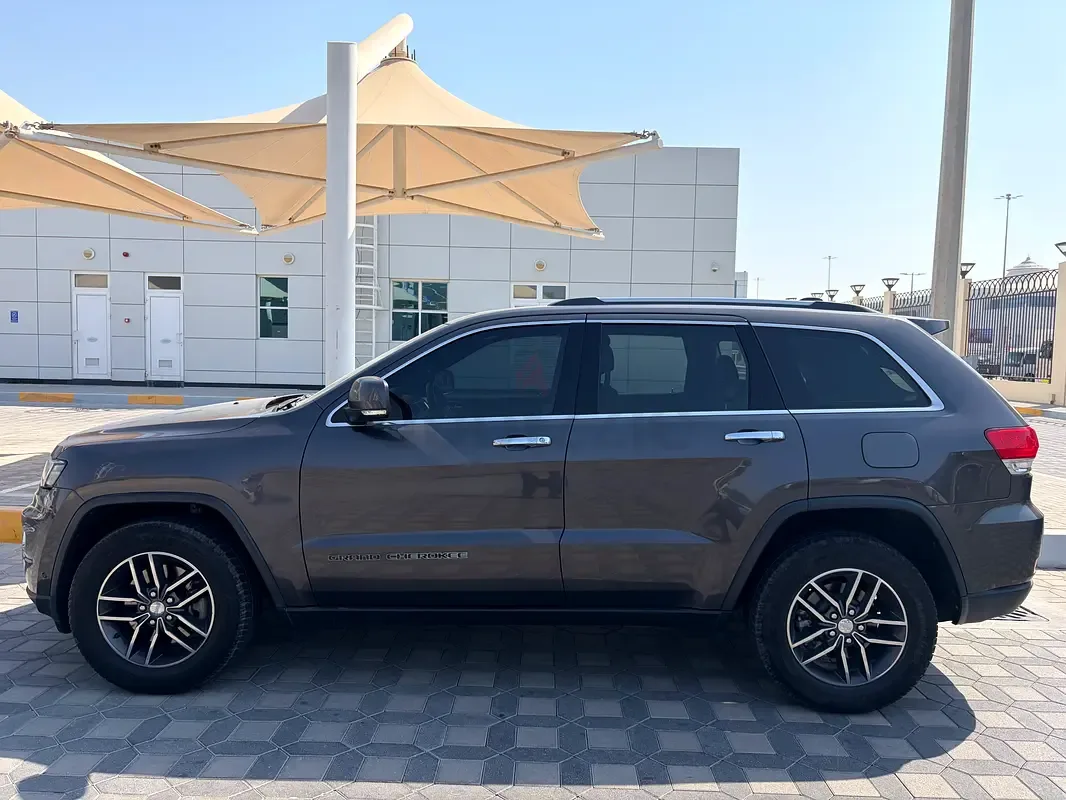Jeep Grand Cherokee 3.6 AT AWD (286 hp)