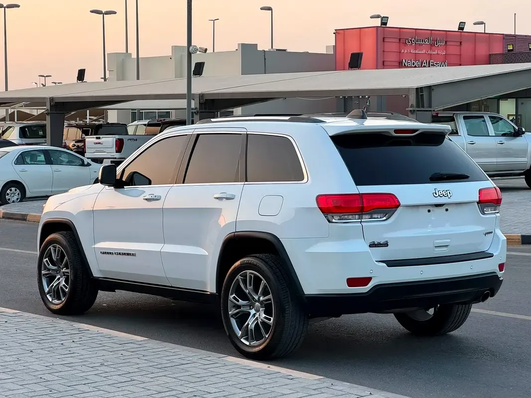 Jeep Grand Cherokee 3.6 AT AWD (286 حصان) - 6