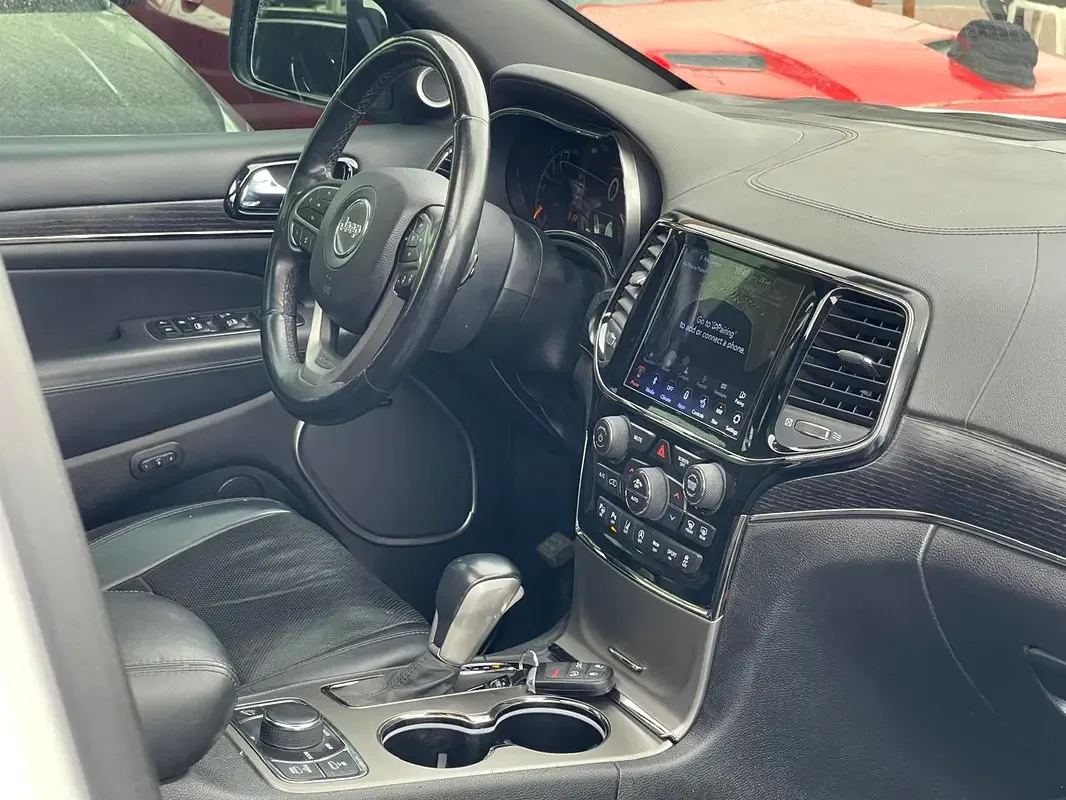Jeep Grand Cherokee 3.6 AT AWD (286 حصان) - 11