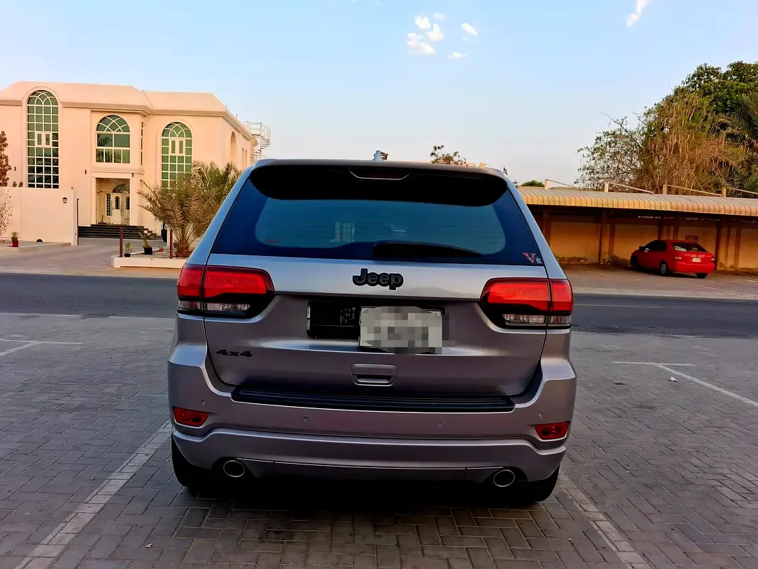 Jeep Grand Cherokee 3.6 AT AWD (286 حصان) - 6