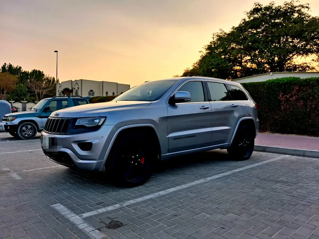 Jeep Grand Cherokee 3.6 AT AWD (286 حصان) - 7