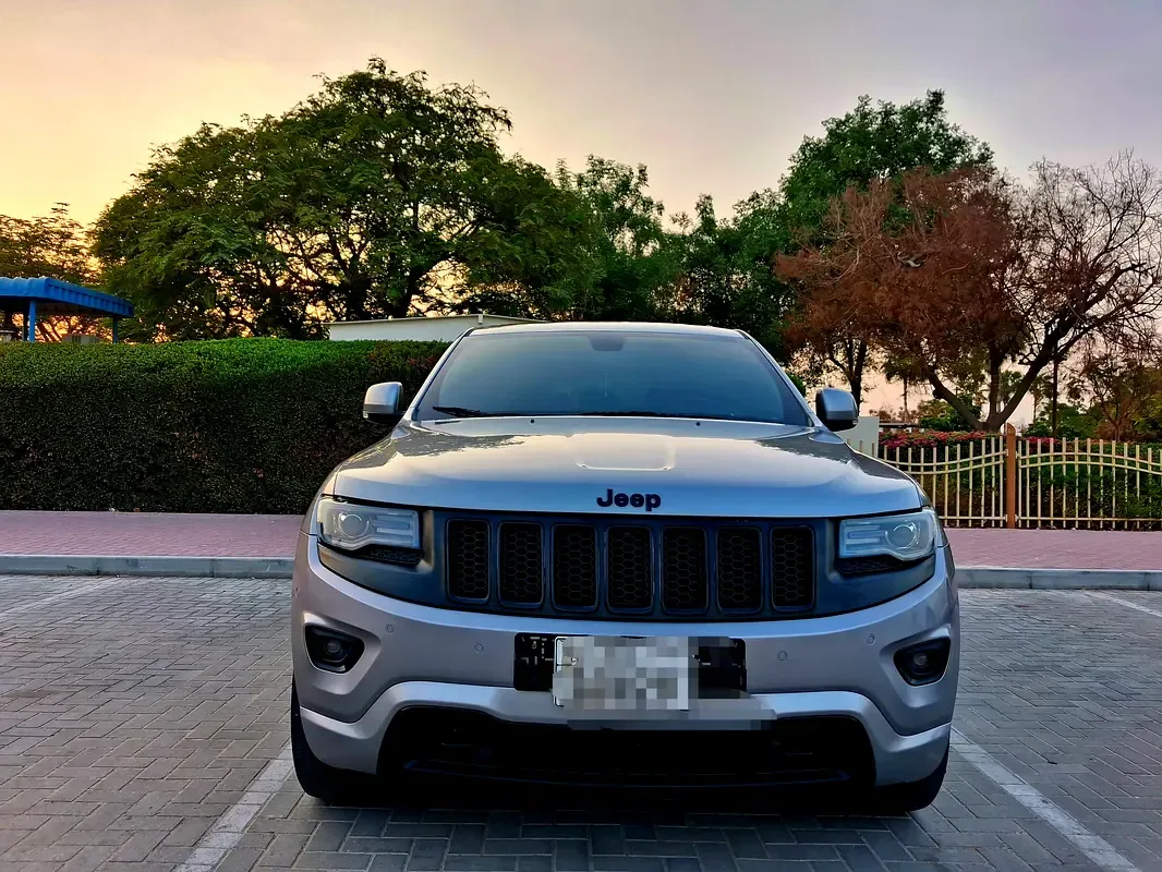 Jeep Grand Cherokee 3.6 AT AWD (286 حصان) - 9