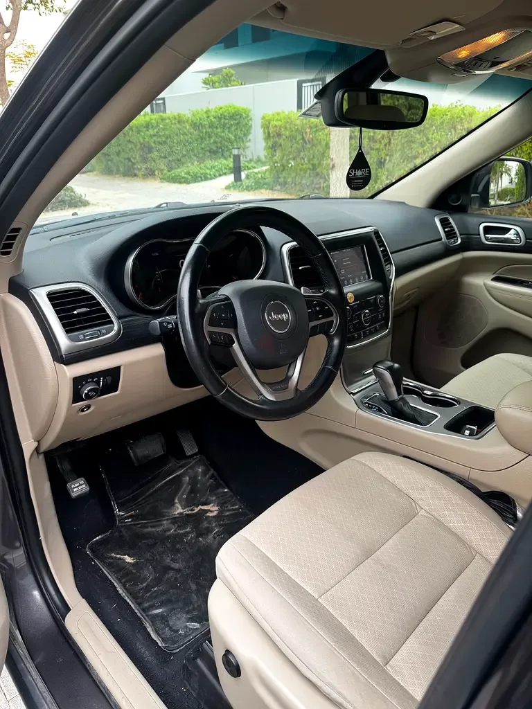 Jeep Grand Cherokee 3.6 AT AWD (286 حصان) - 6