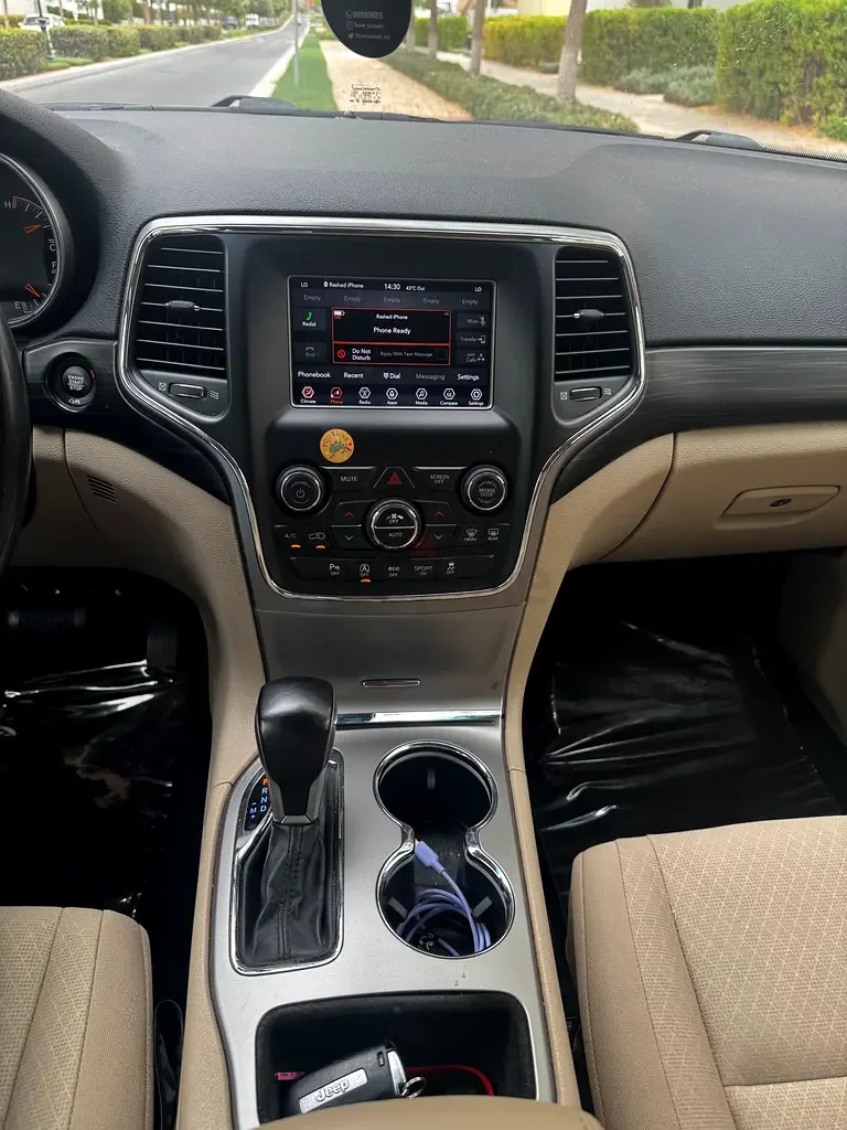 Jeep Grand Cherokee 3.6 AT AWD (286 حصان) - 9