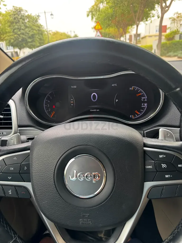 Jeep Grand Cherokee 3.6 AT AWD (286 حصان) - 8