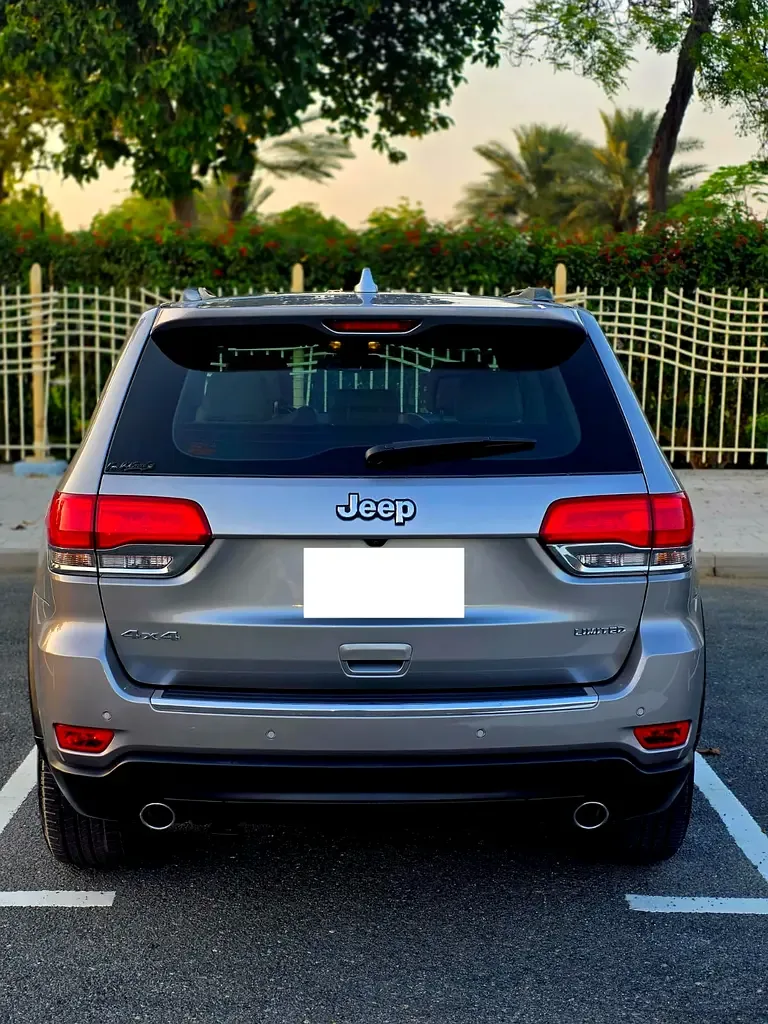 Jeep Grand Cherokee 3.6 AT AWD (286 حصان) - 6