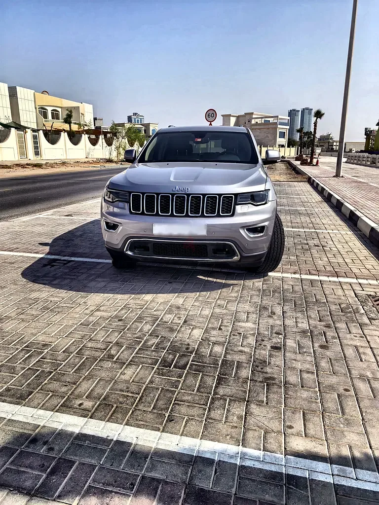 Jeep Grand Cherokee 3.6 AT AWD (286 hp) - 4