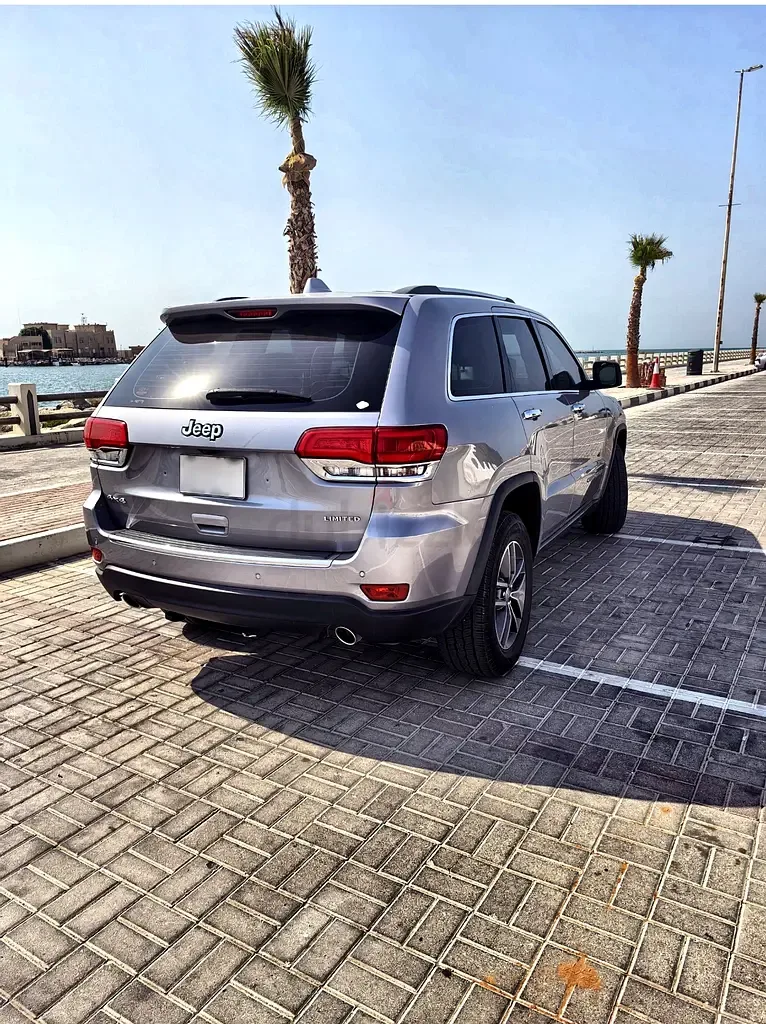 Jeep Grand Cherokee 3.6 AT AWD (286 hp) - 10