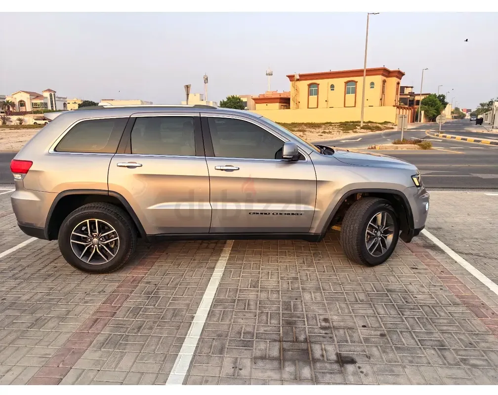 Jeep Grand Cherokee 3.6 AT AWD (286 hp) - 13