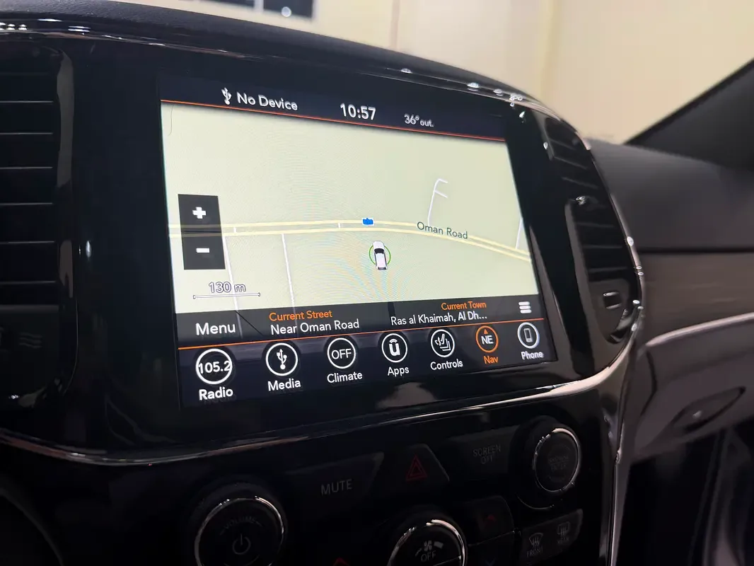 Jeep Grand Cherokee 3.6 AT AWD (286 حصان) - 7