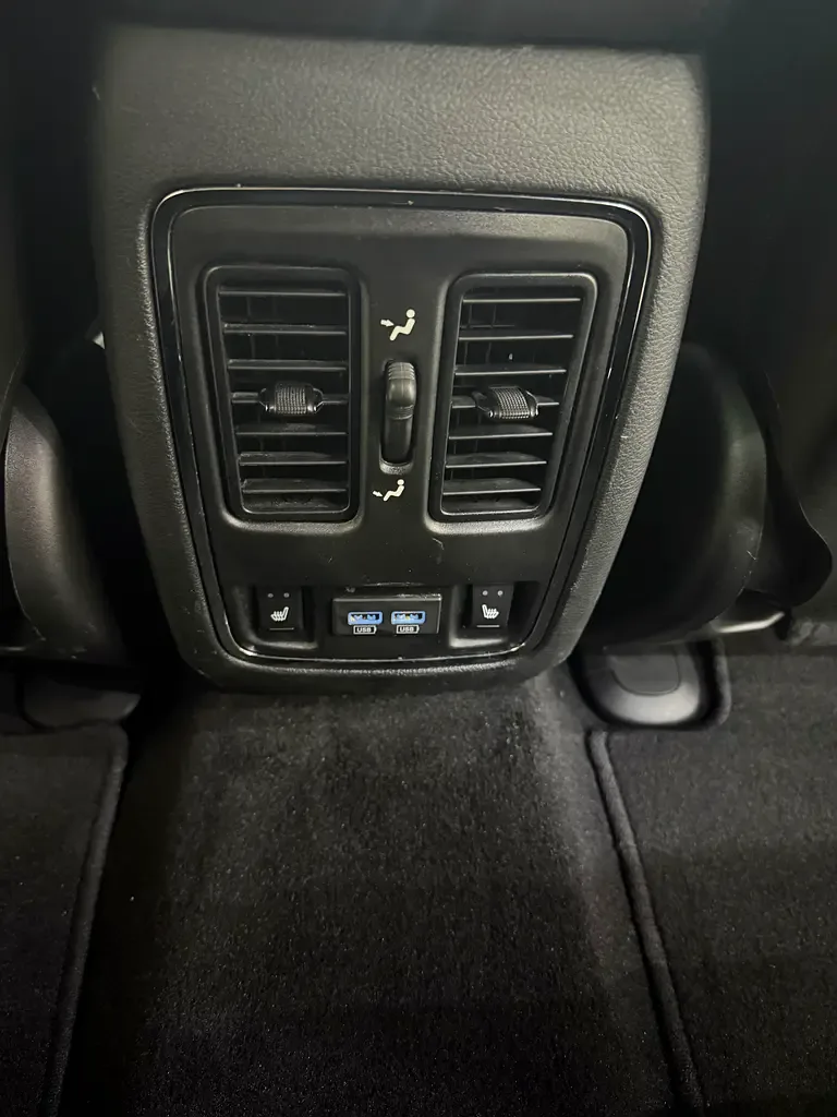 Jeep Grand Cherokee 3.6 AT AWD (286 حصان) - 13
