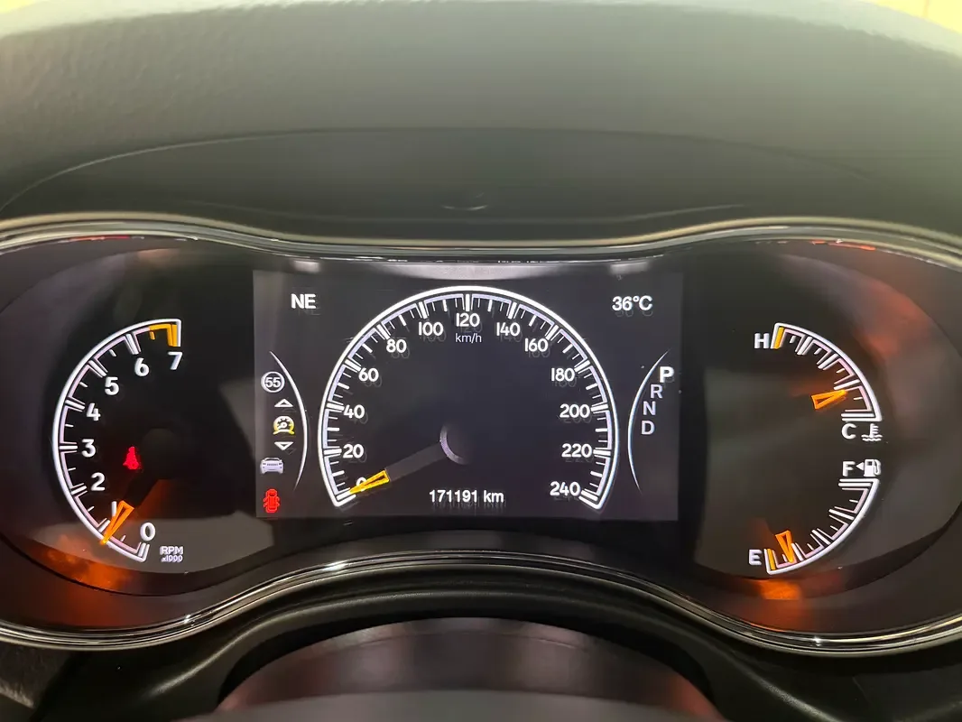 Jeep Grand Cherokee 3.6 AT AWD (286 حصان) - 20