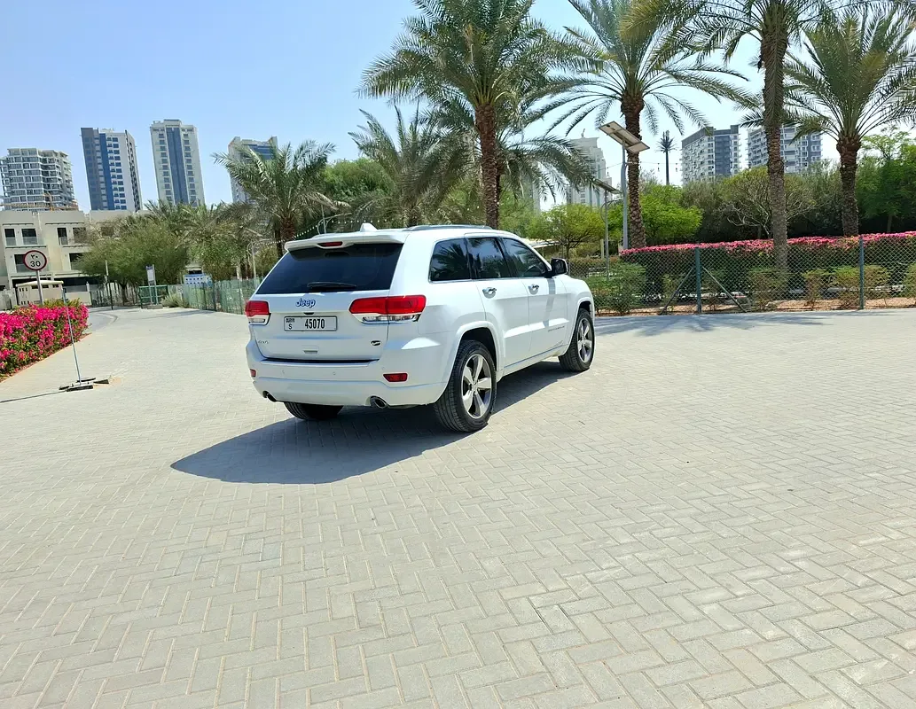 Jeep Grand Cherokee 3.6 AT AWD (286 hp) - 17