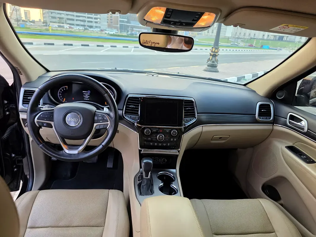 Jeep Grand Cherokee 3.6 AT AWD (286 حصان) - 15