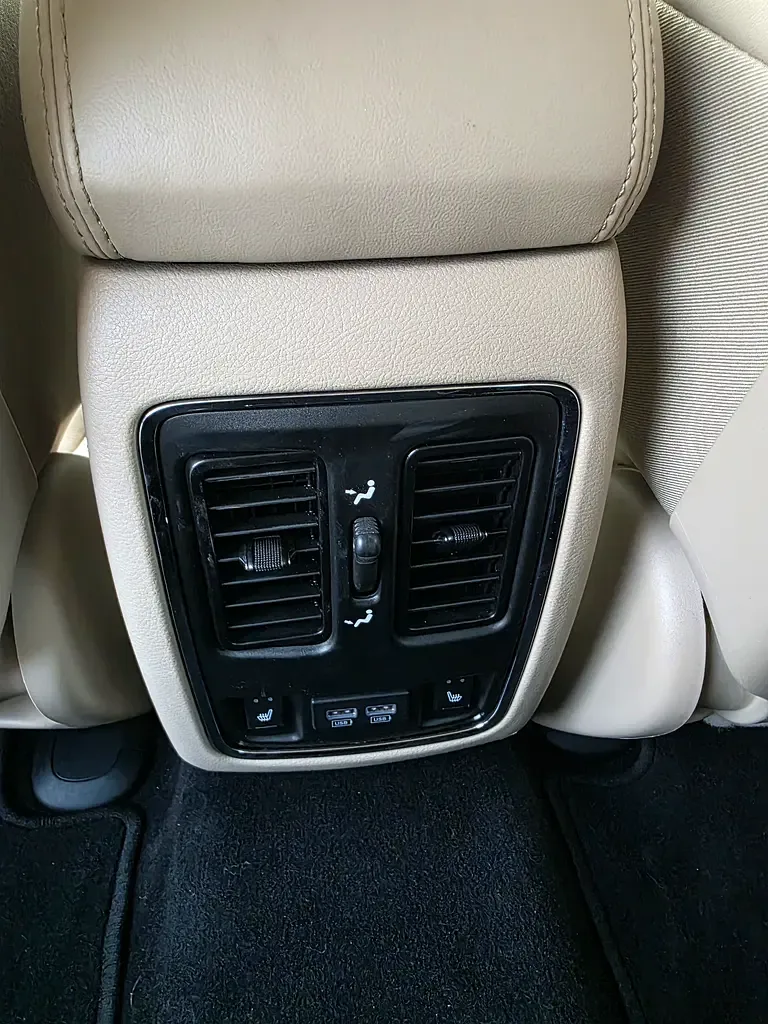 Jeep Grand Cherokee 3.6 AT AWD (286 حصان) - 13