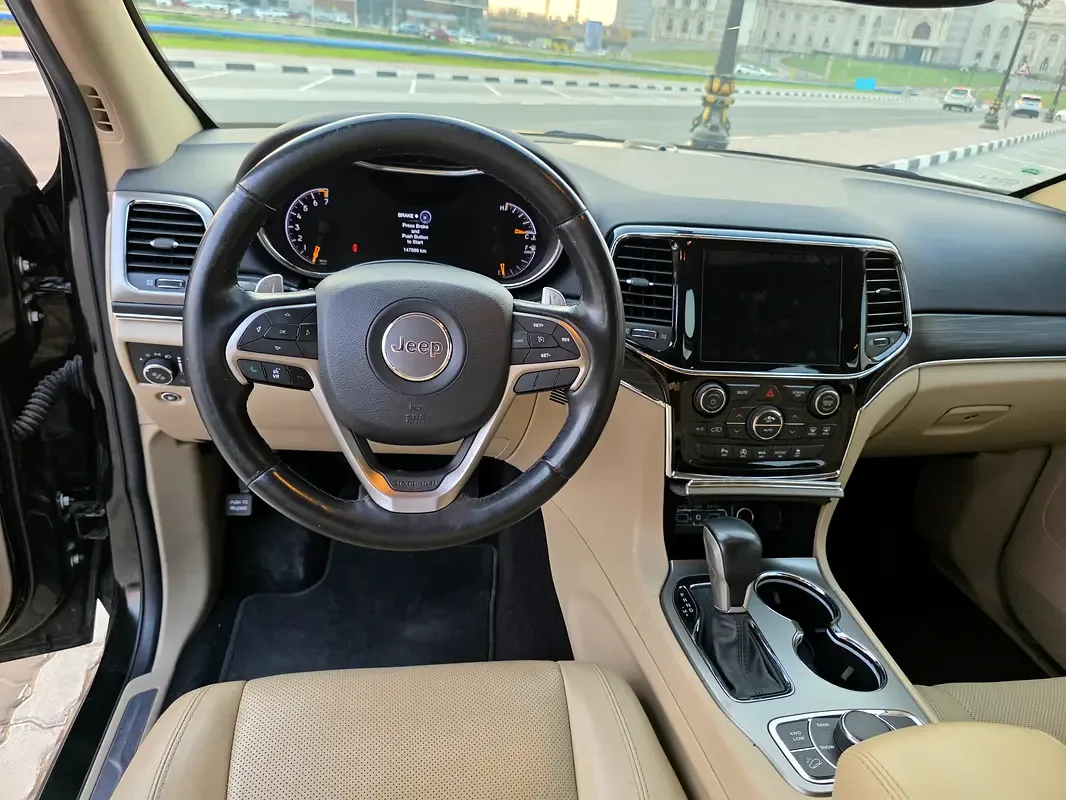 Jeep Grand Cherokee 3.6 AT AWD (286 حصان) - 16