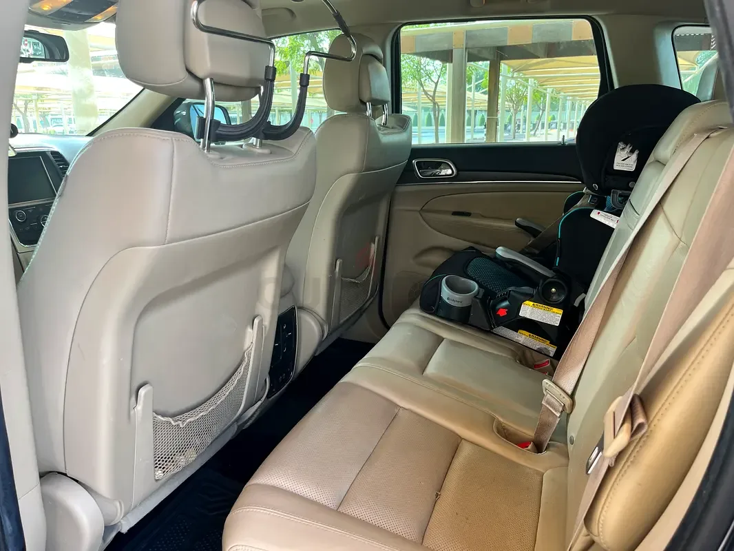 Jeep Grand Cherokee 3.6 AT AWD (286 حصان) - 8