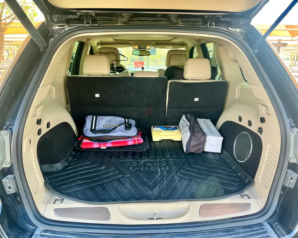 Jeep Grand Cherokee 3.6 AT AWD (286 حصان) - 6
