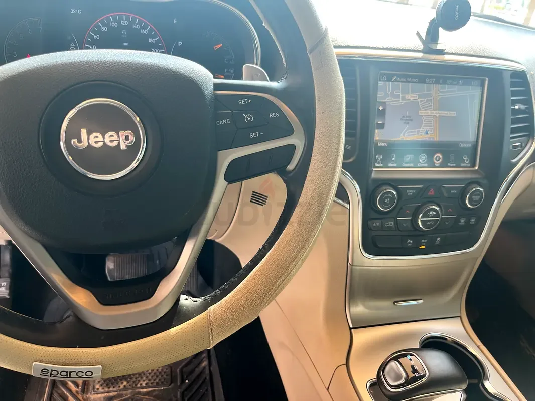 Jeep Grand Cherokee 3.6 AT AWD (286 حصان) - 11
