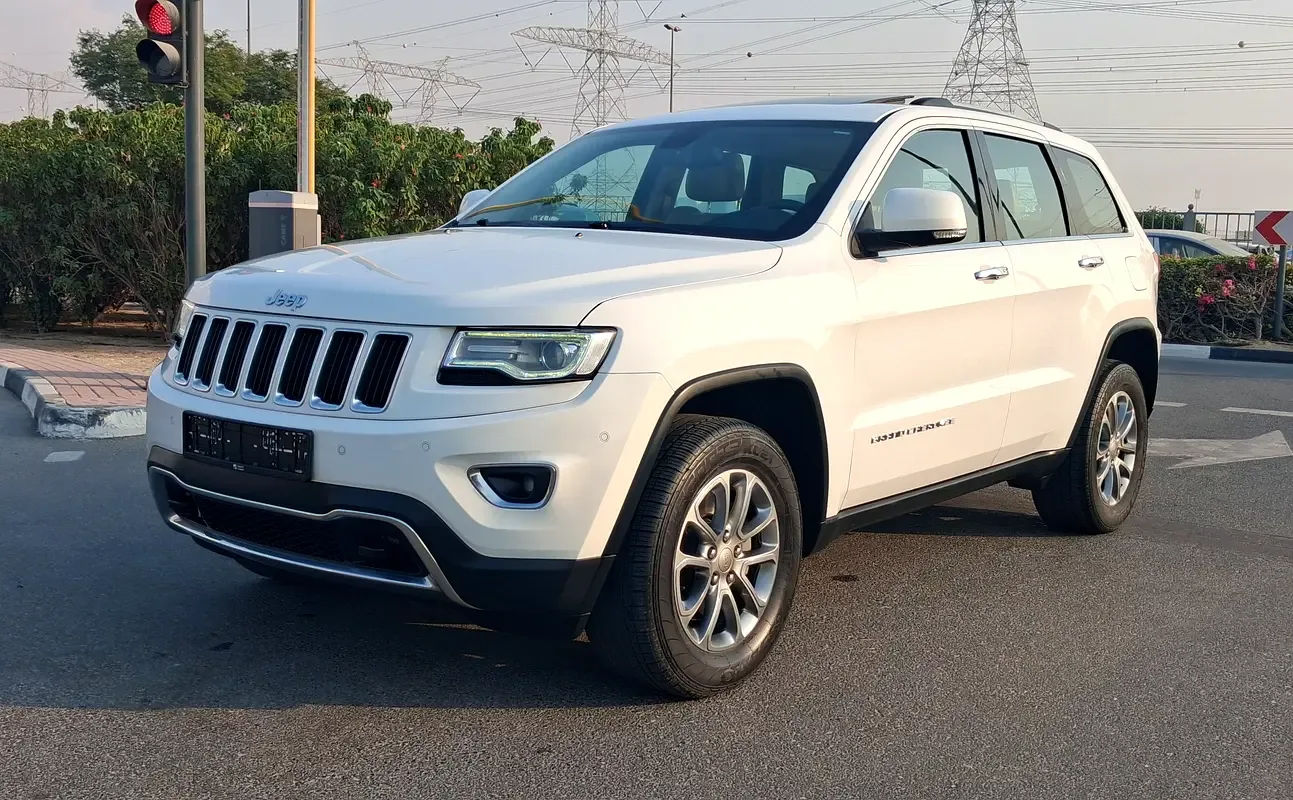 Jeep Grand Cherokee 3.6 AT AWD (286 حصان)