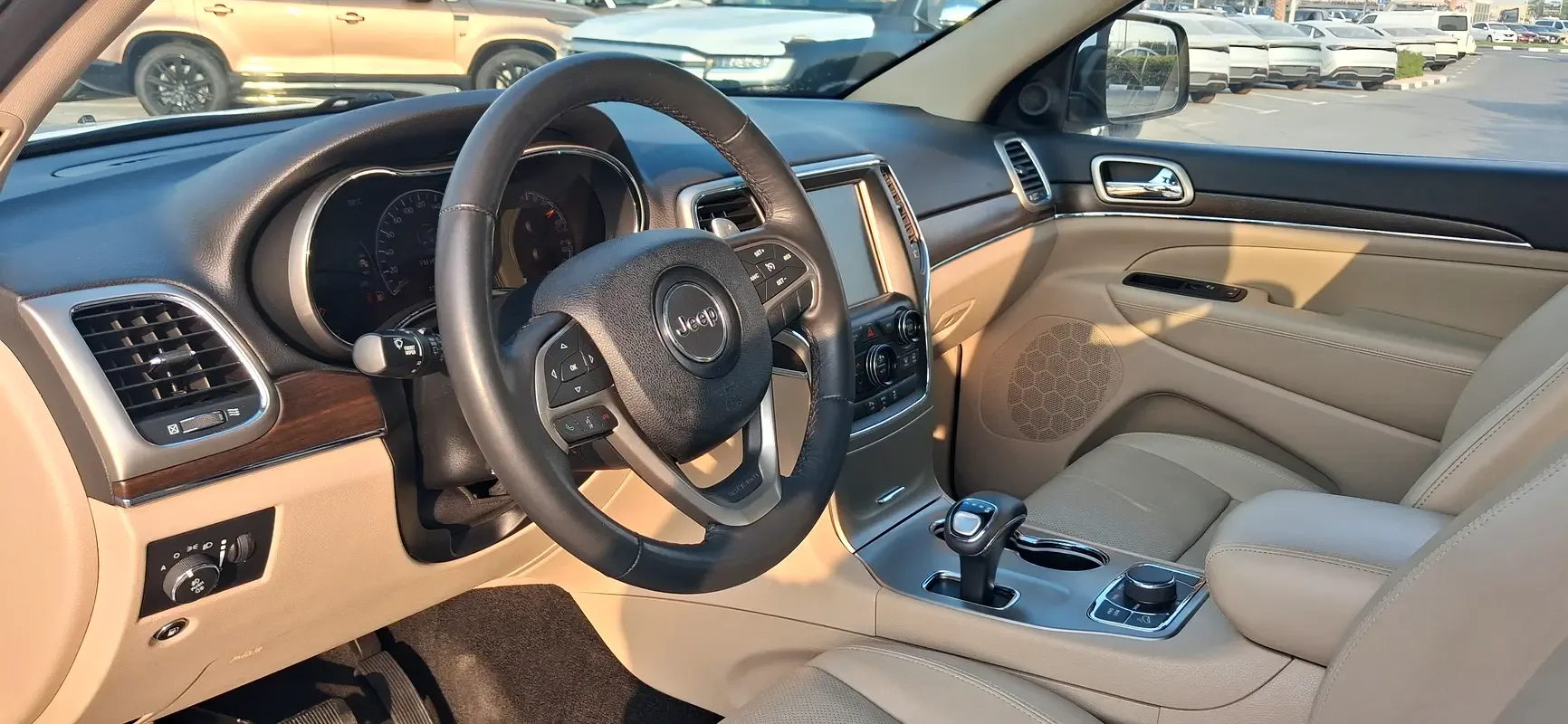 Jeep Grand Cherokee 3.6 AT AWD (286 حصان) - 7