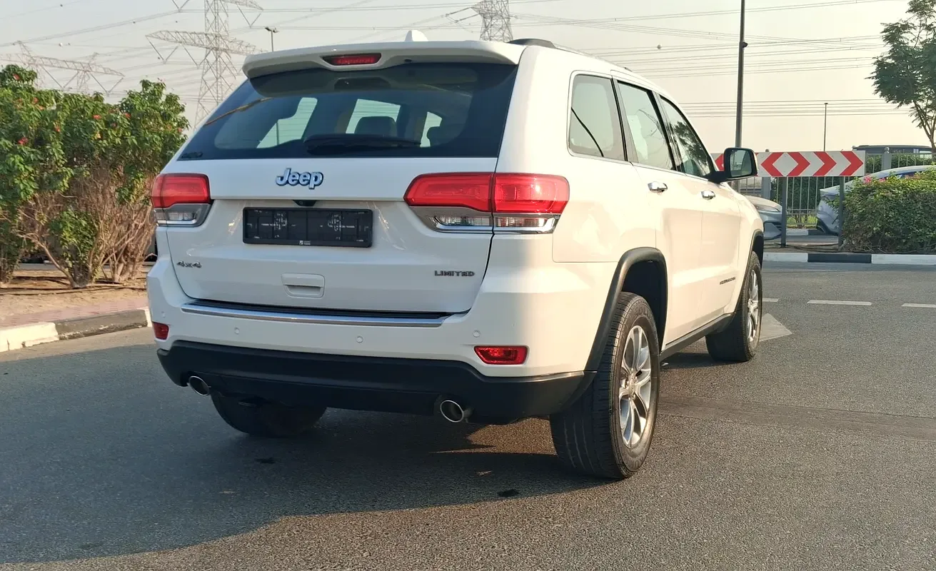Jeep Grand Cherokee 3.6 AT AWD (286 حصان) - 6