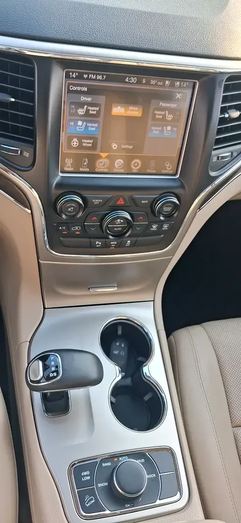 Jeep Grand Cherokee 3.6 AT AWD (286 حصان) - 20