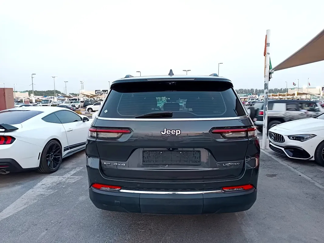 Jeep Grand Cherokee 3.6 AT RWD (297 hp) - 6