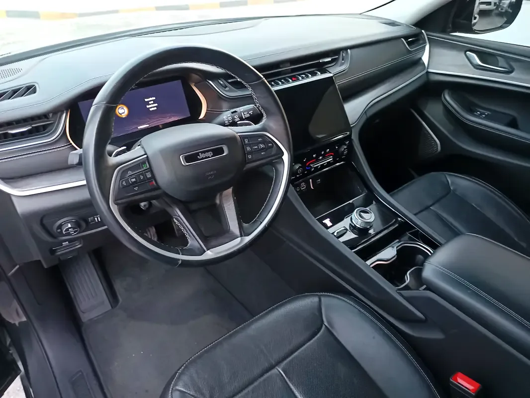 Jeep Grand Cherokee 3.6 AT RWD (297 hp) - 9