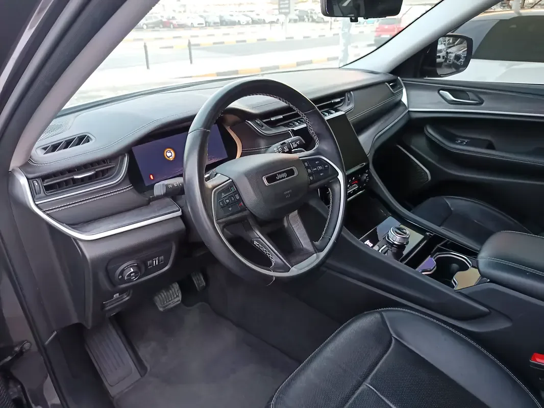 Jeep Grand Cherokee 3.6 AT RWD (297 hp) - 10
