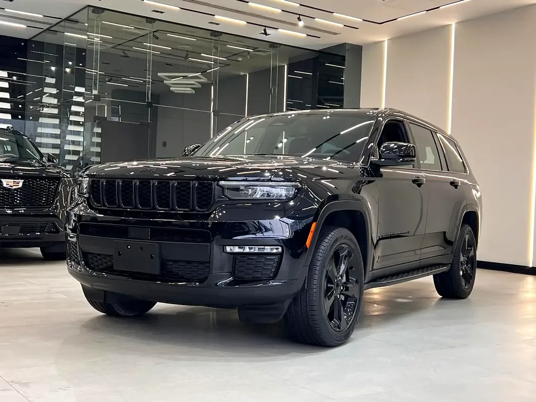 Jeep Grand Cherokee 3.6 AT RWD (297 hp) - 2