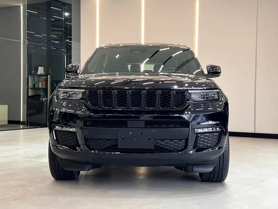 Jeep Grand Cherokee 3.6 AT RWD (297 hp) - 5