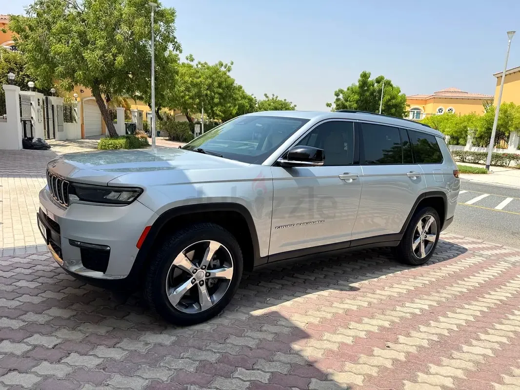 Jeep Grand Cherokee 3.6 AT RWD (297 hp)