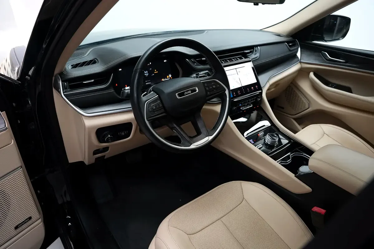 Jeep Grand Cherokee 3.6 AT RWD (297 hp) - 6