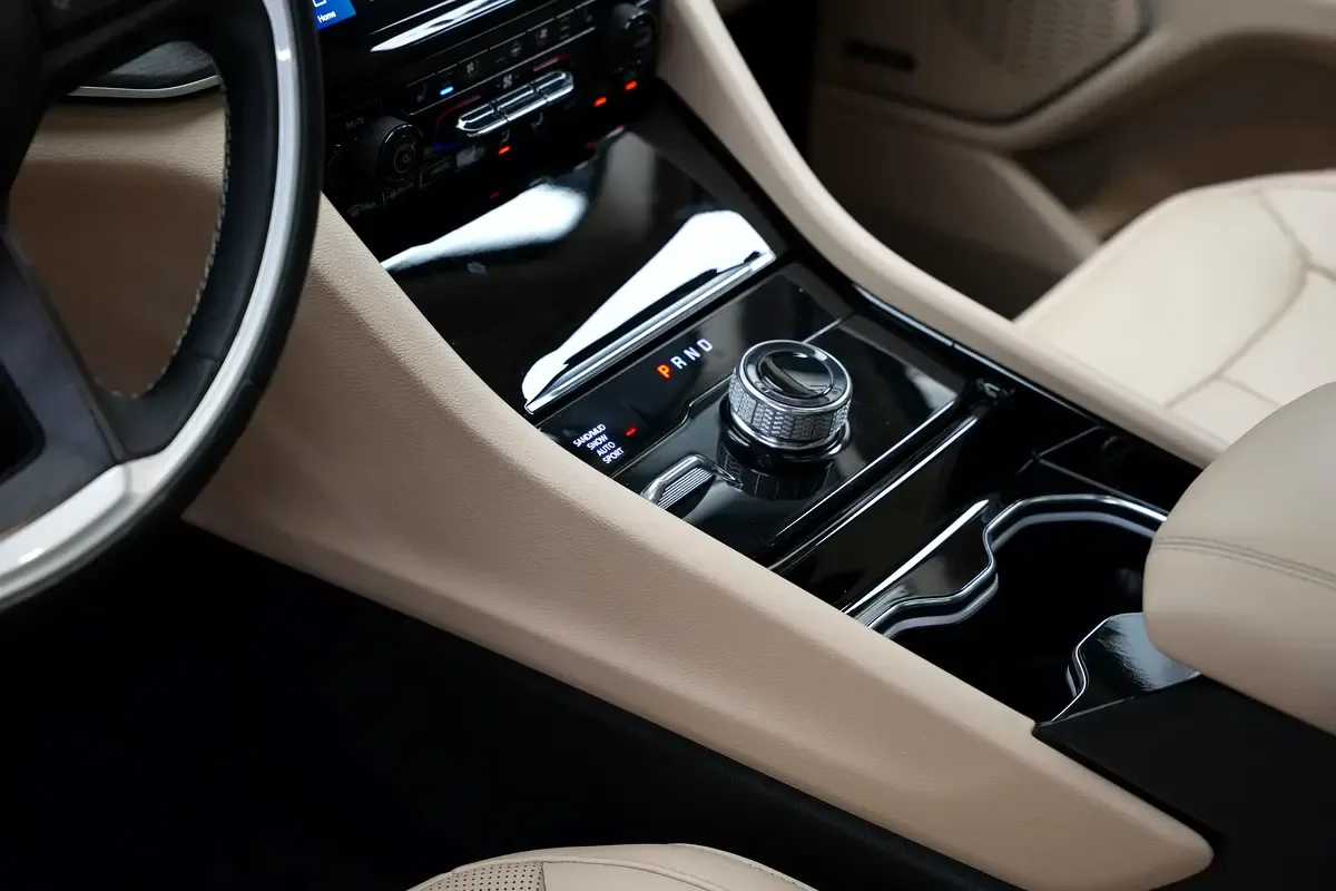 Jeep Grand Cherokee 3.6 AT RWD (297 hp) - 7