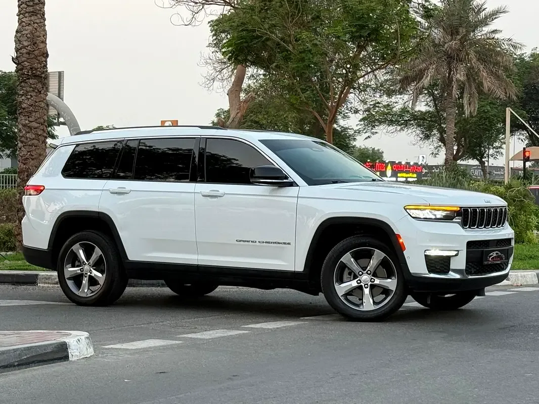 Jeep Grand Cherokee 3.6 AT RWD (297 hp) - 2